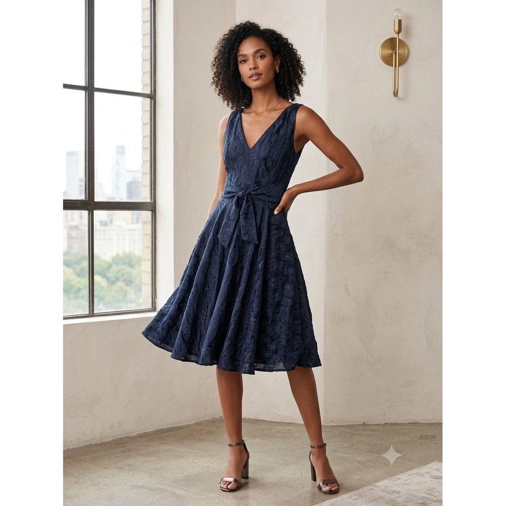 Eva‎ Franco Dress Size 4 Navy Kier Jacquard V-Neck Fit Flare Cocktail JQ373